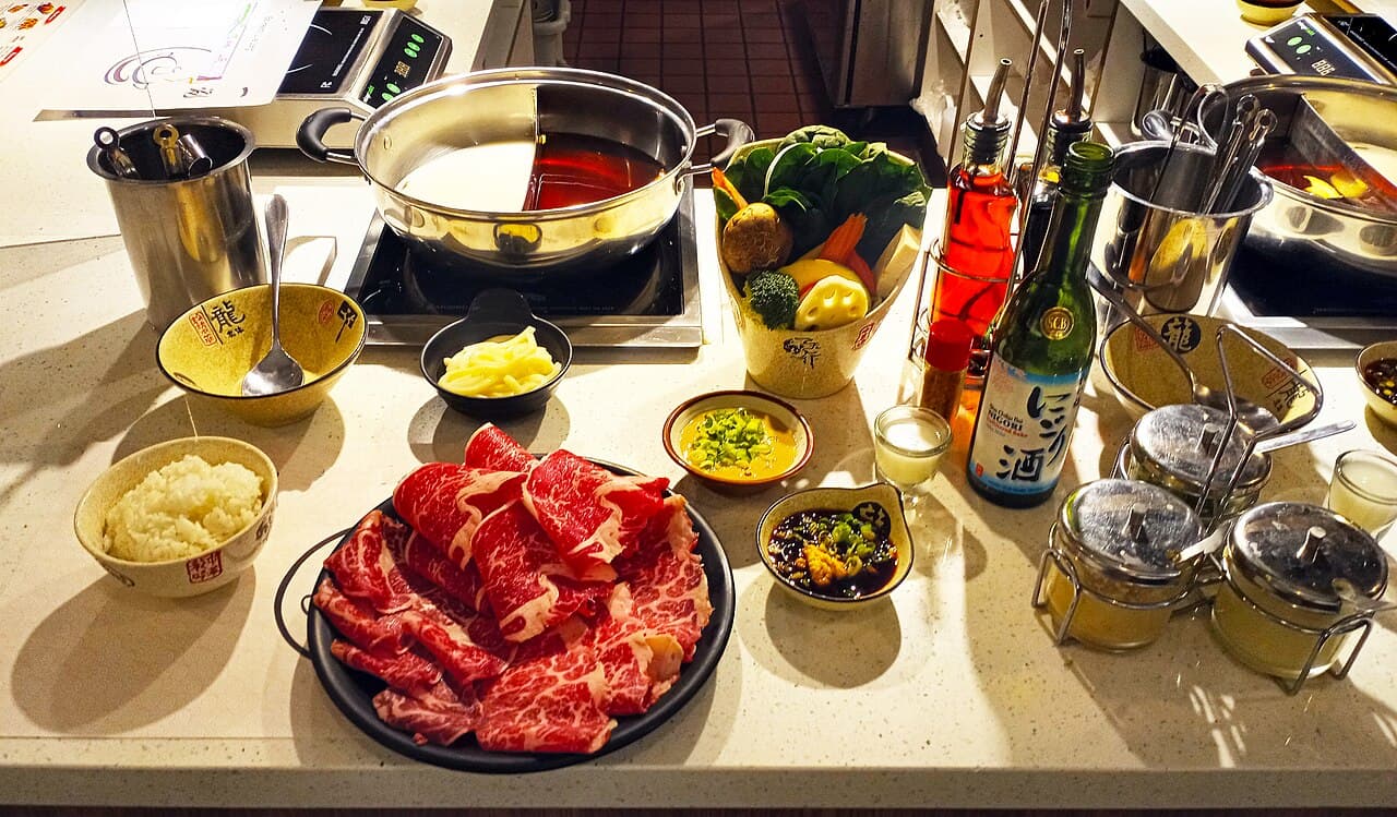 Shabu-Shabu & Sukiyaki Gluten-Free: How to Eat Hot Pot Safely in Japan