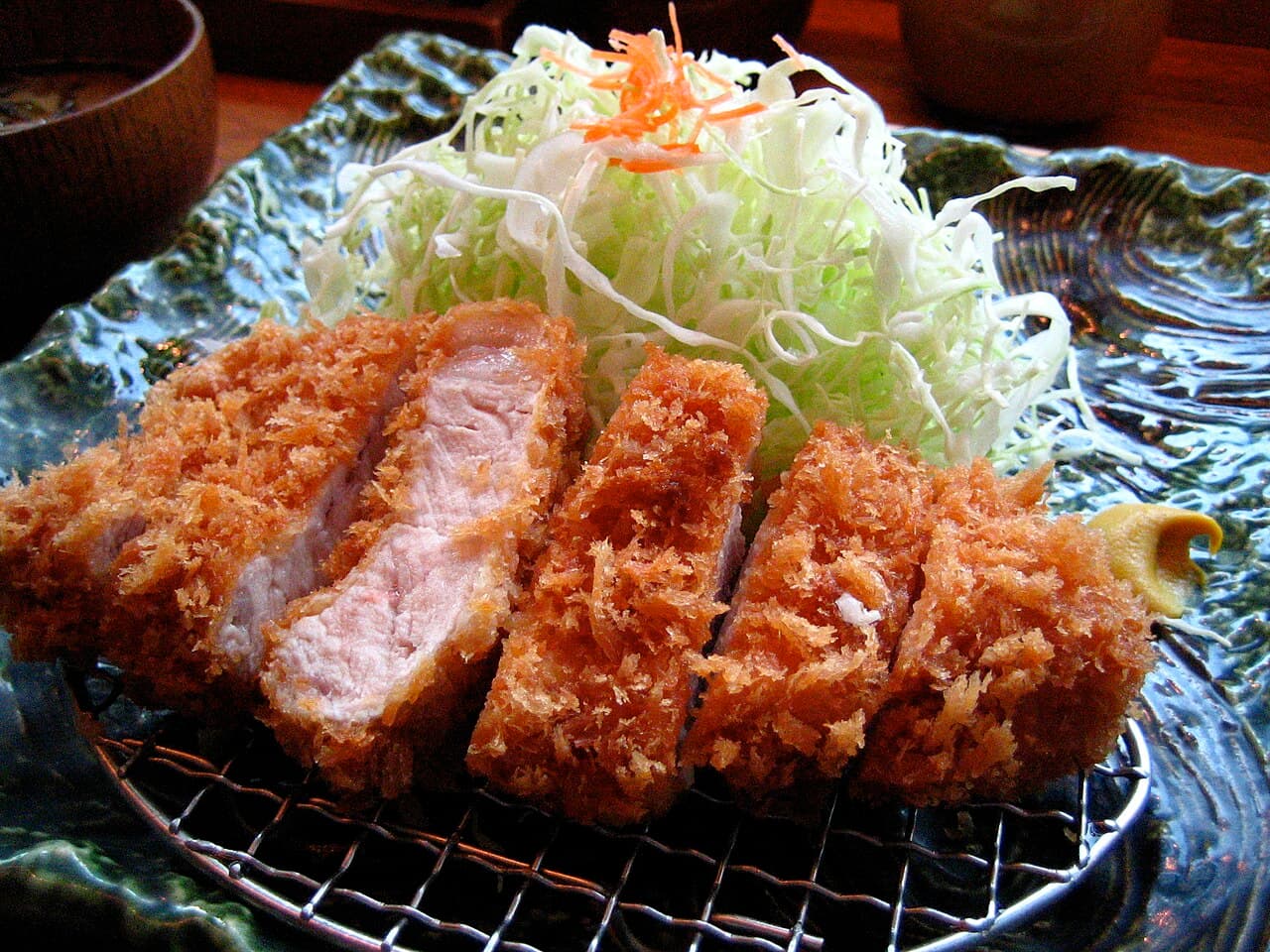 ทงคัตสึ (Tonkatsu) ปลอดกลูเตนไหม? คำตอบตรงไปตรงมา (พร้อมร้านคัตสึกลูเตนฟรีในโตเกียว)