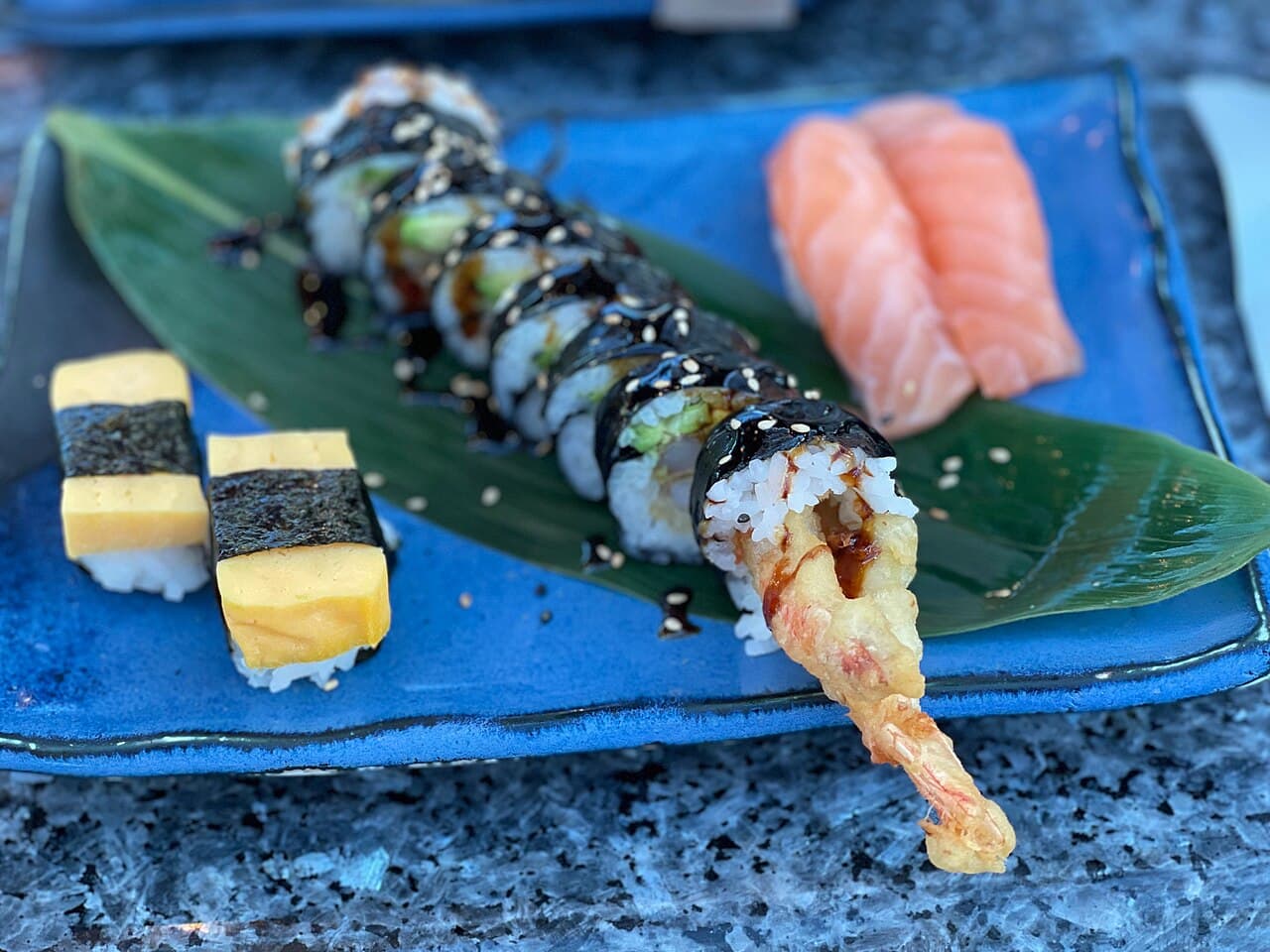 Tsukiji Sushisei Honten — 江户前握寿司套餐与刺身拼盘
