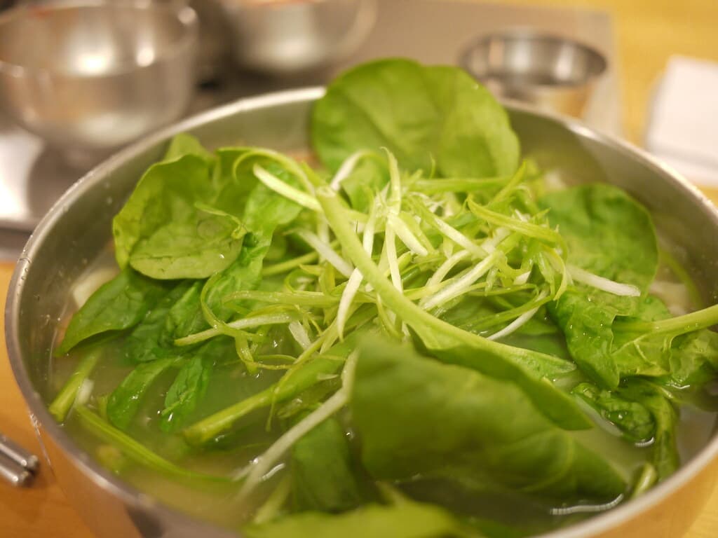 ร้านอาหารจีนฮาลาลในโตเกียว: อิเคะบุคุโระ ชินโอคุโบะ และนิชิชินจูกุ