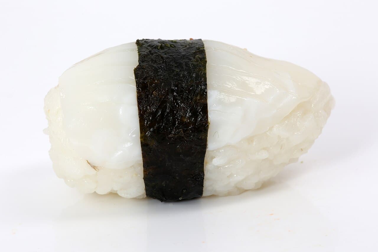 Sushi & Wagyu FUJIYAMA TOKYO (Shinjuku East) — ซูชิพรีเมียม ปูหิมะ และวากิว A5 รับรองฮาลาลแบบบุฟเฟต์