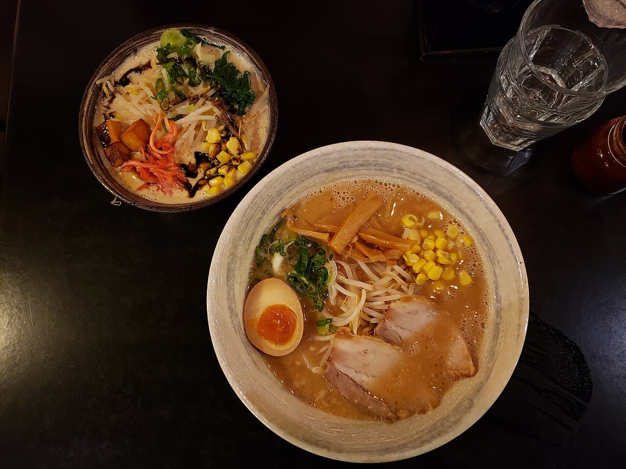 ソラノイロ NIPPON — 米系麺のグルテンフリー塩ラーメン/彩り野菜のベジソバ